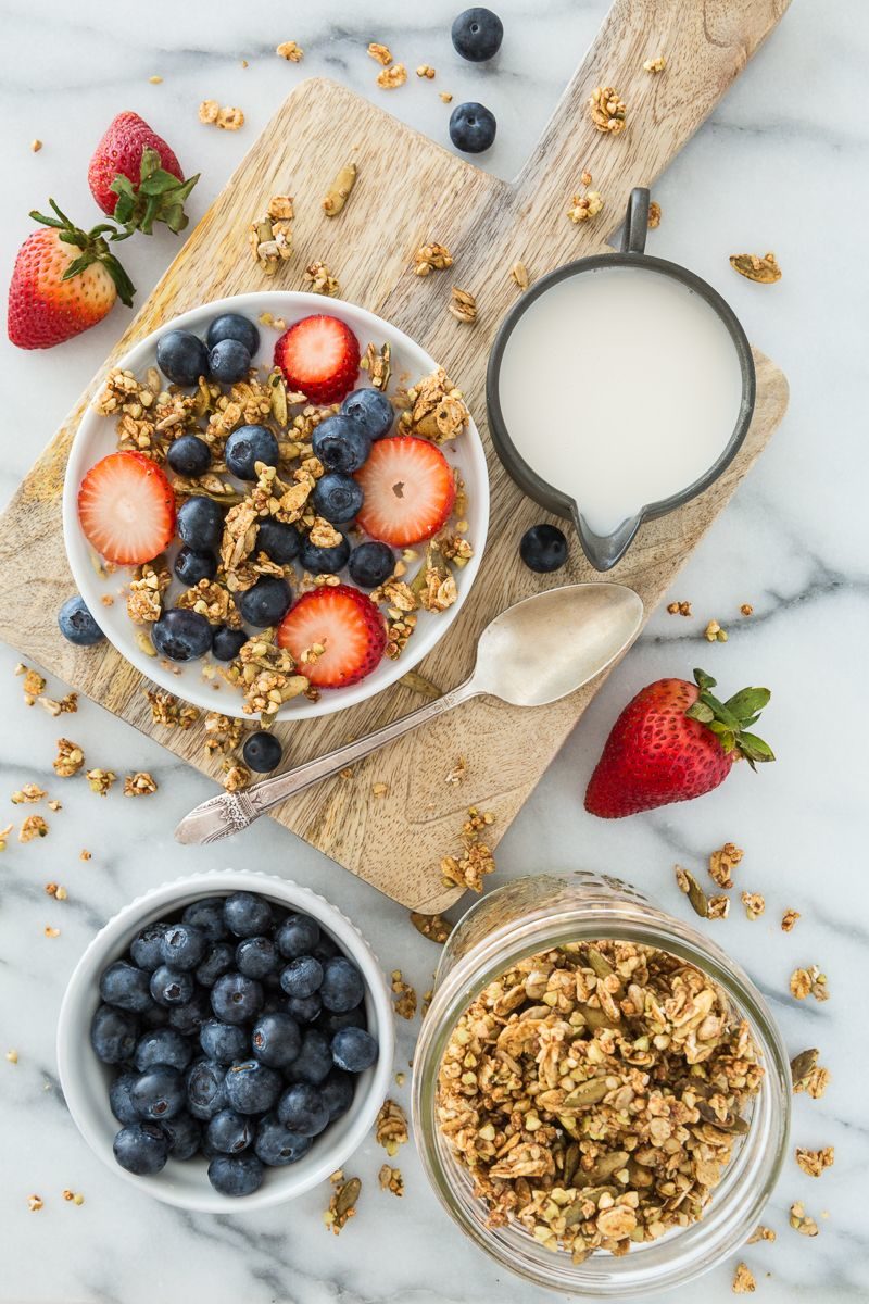 crunchy-buckwheat-granola-with-hemp-seeds-via-keepin-it-kind