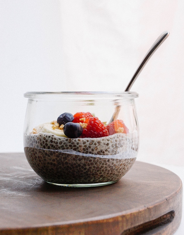 Vanilla Chia Pudding - The Simple Veganista