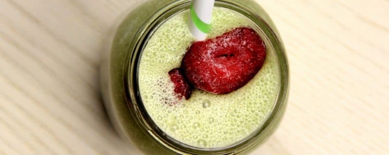 How to Get Clear Skin- Green Smoothie for Supper