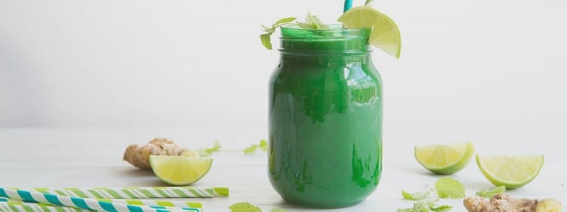 Bloat-Busting Smoothie: Ginger-Mint Detox