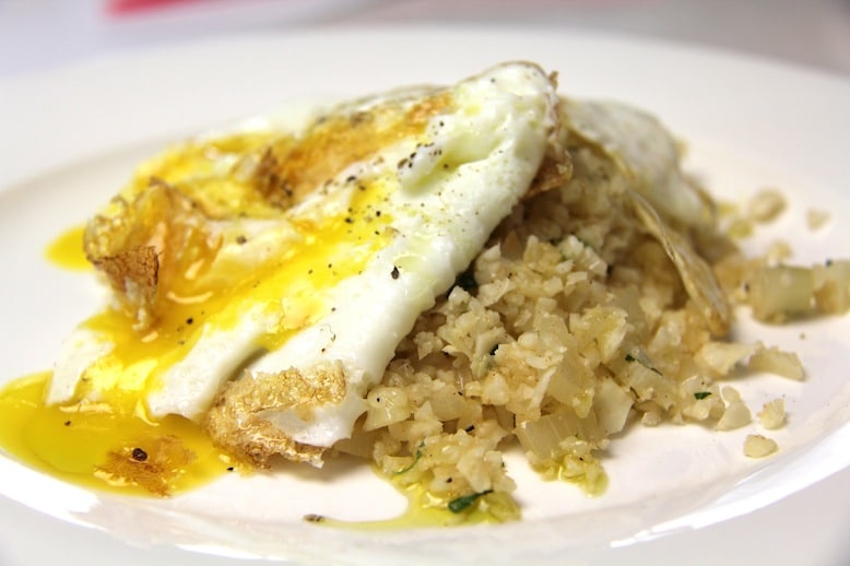 The All-Day Fat Burning Diet - Cauliflower Meet Eggs Recipe