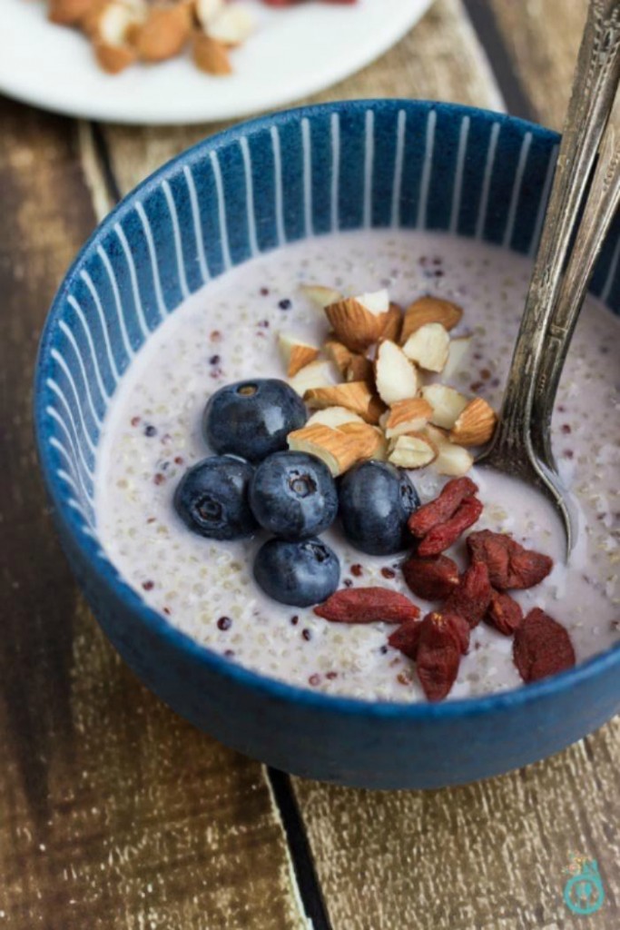 Strawberry Quinoa Breakfast Bowl