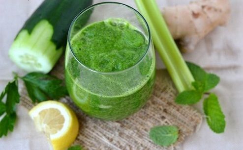 Cucumber Parsley Smoothie - Healthy Food Style