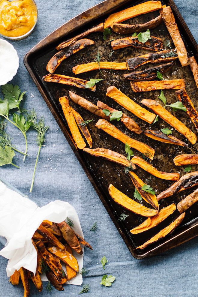 Sweet Potato Fries with Turmeric Tahini Dip via @NutritionStripped