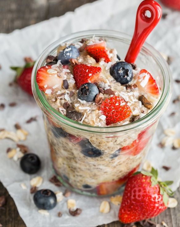 17 Healthy Overnight Oats Recipes (Not for Breakfast) | Yuri Elkaim