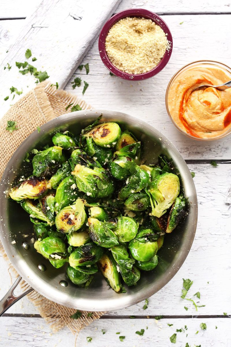 Crispy Garlic Brussels sprouts with Sriracha Aioli via Minimalist Baker