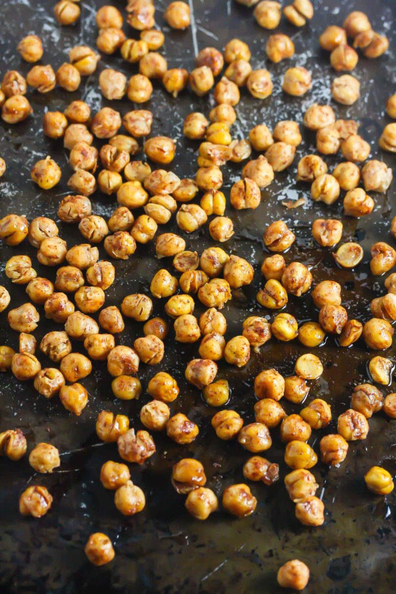 Sweet and Spicy Roasted Chickpeas via Lauren Kelly Nutrition