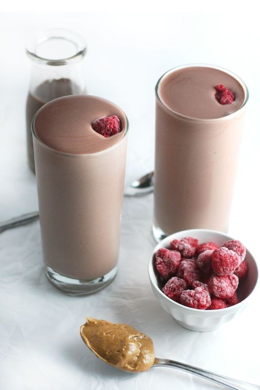 https://s36370.pcdn.co/wp-content/uploads/2016/10/Chocolate-Raspberry-Almond-Butter-Protein-Shake-via-Drool-Worthy.jpg