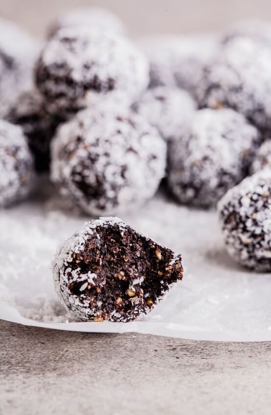 cocoa-date-and-oat-bites-via-simply-delicious
