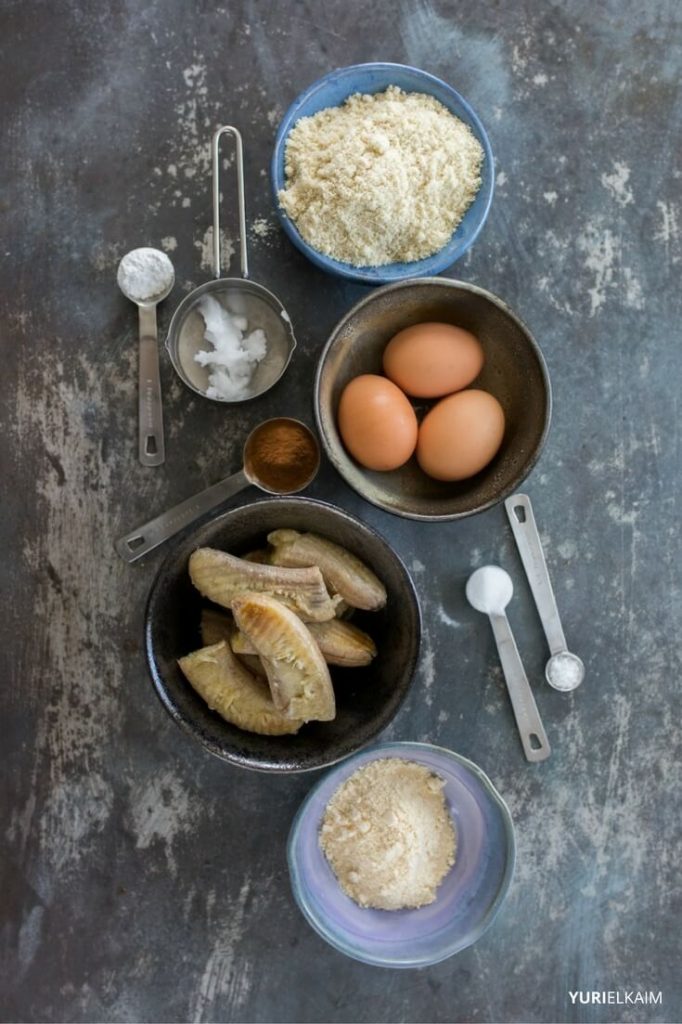 sugarless-banana-bread-ingredients