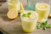 Smoothie for Sore Throat Symptoms