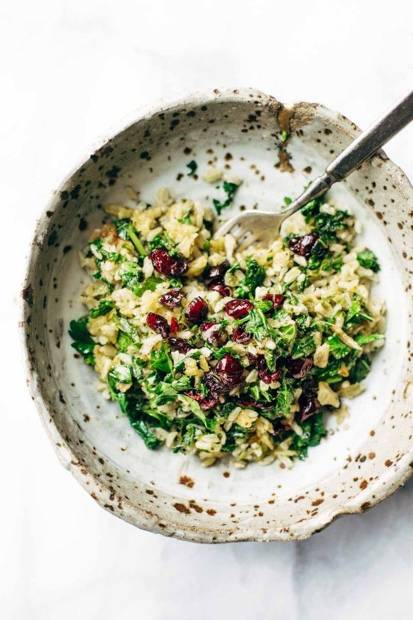 Garlic Kale and Brown Rice Salad with Lemon Dressing via Pinch of Yum