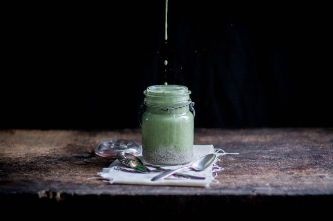 Creamy Cashew, Banana, and Spirulina Smoothie via This Rawsome Vegan Life