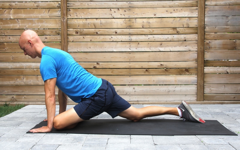 The 5 Best Stretches for Guys With Tight Hips to Improve Mobility